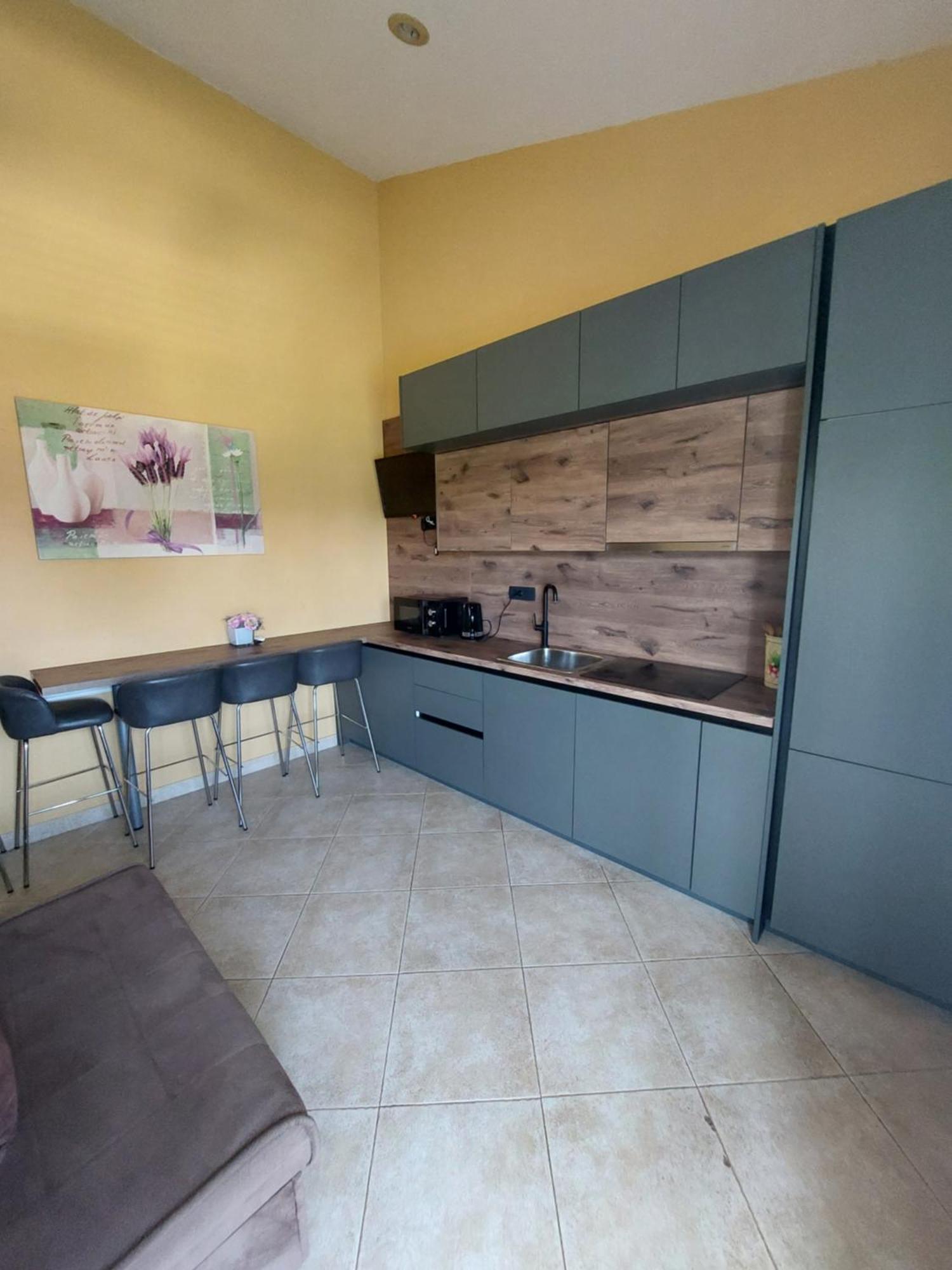 Apartments Vesna Затон Екстер'єр фото